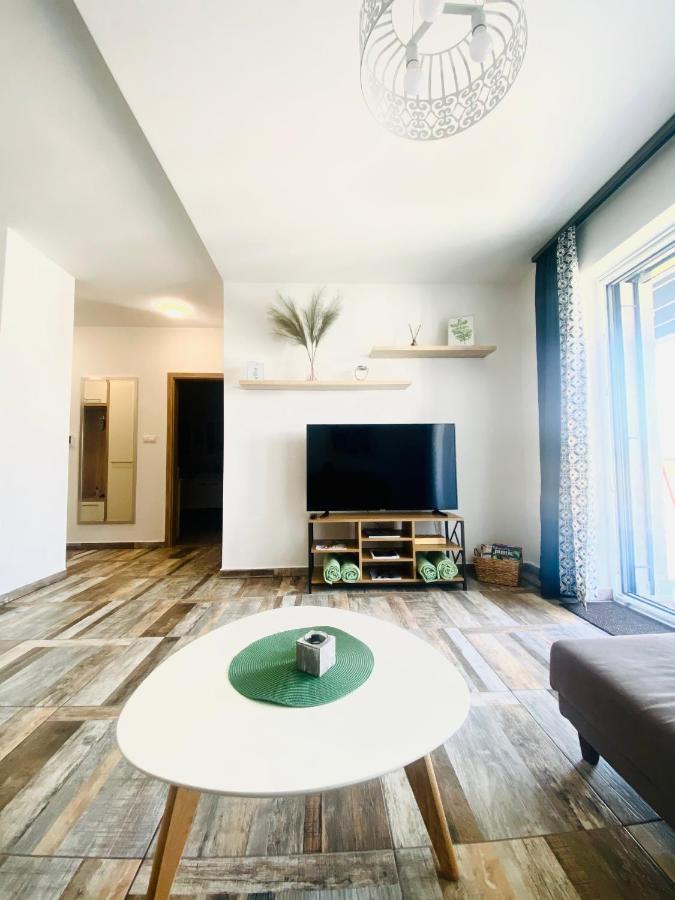 Royal 27 Apartman Keszthely Bagian luar foto