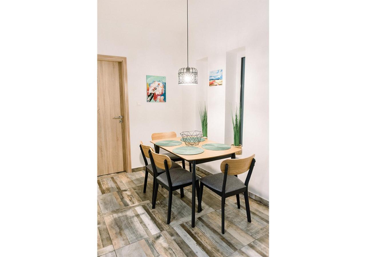 Royal 27 Apartman Keszthely Bagian luar foto