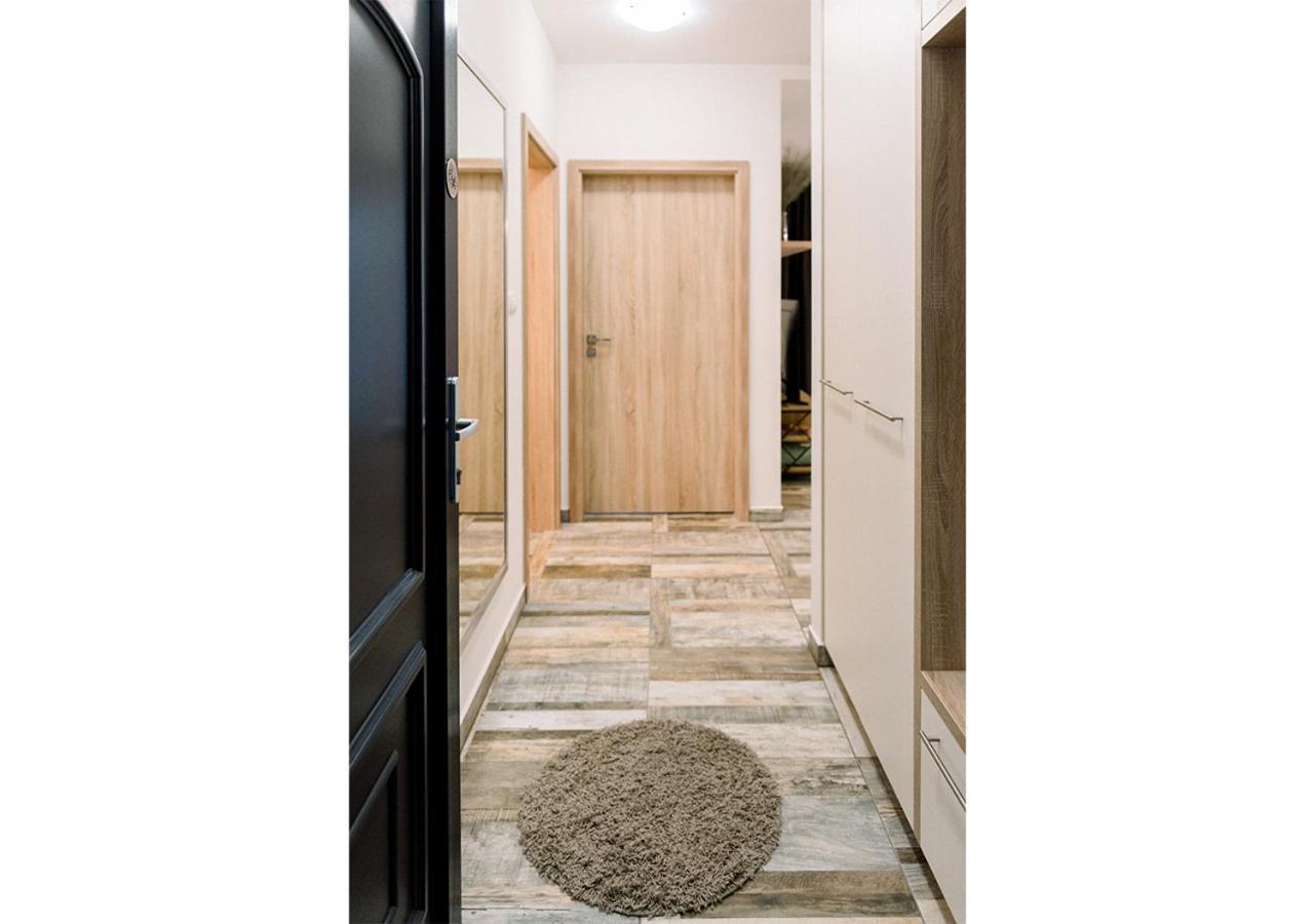 Royal 27 Apartman Keszthely Bagian luar foto