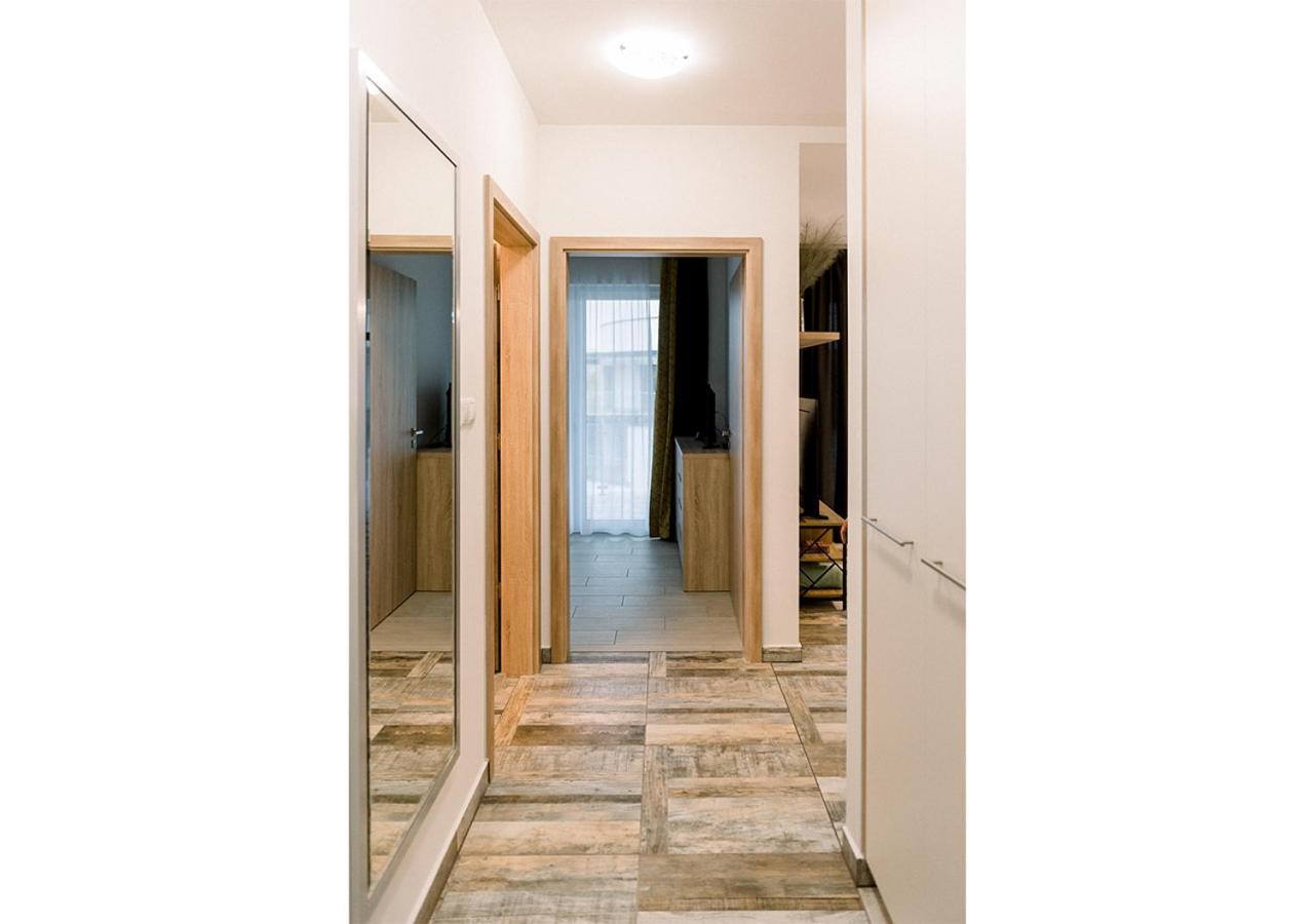 Royal 27 Apartman Keszthely Bagian luar foto